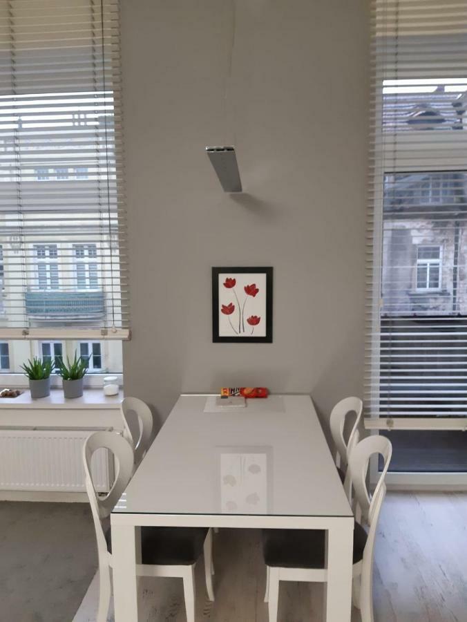 Apartamenty Lazurowy I Sloneczny Z Darmowym Parkingiem Strzezonym Jelenia Góra Exterior foto