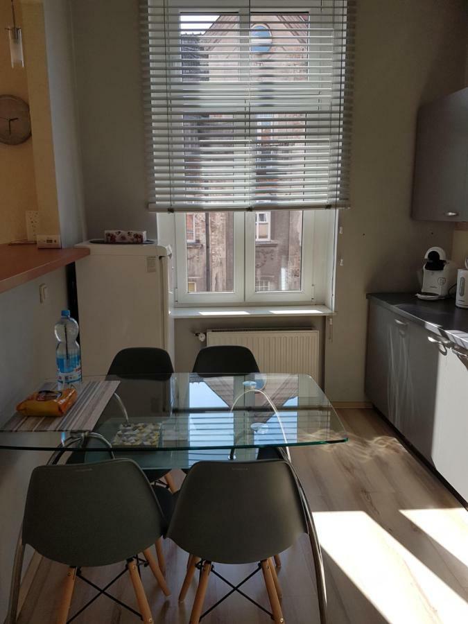 Apartamenty Lazurowy I Sloneczny Z Darmowym Parkingiem Strzezonym Jelenia Góra Exterior foto